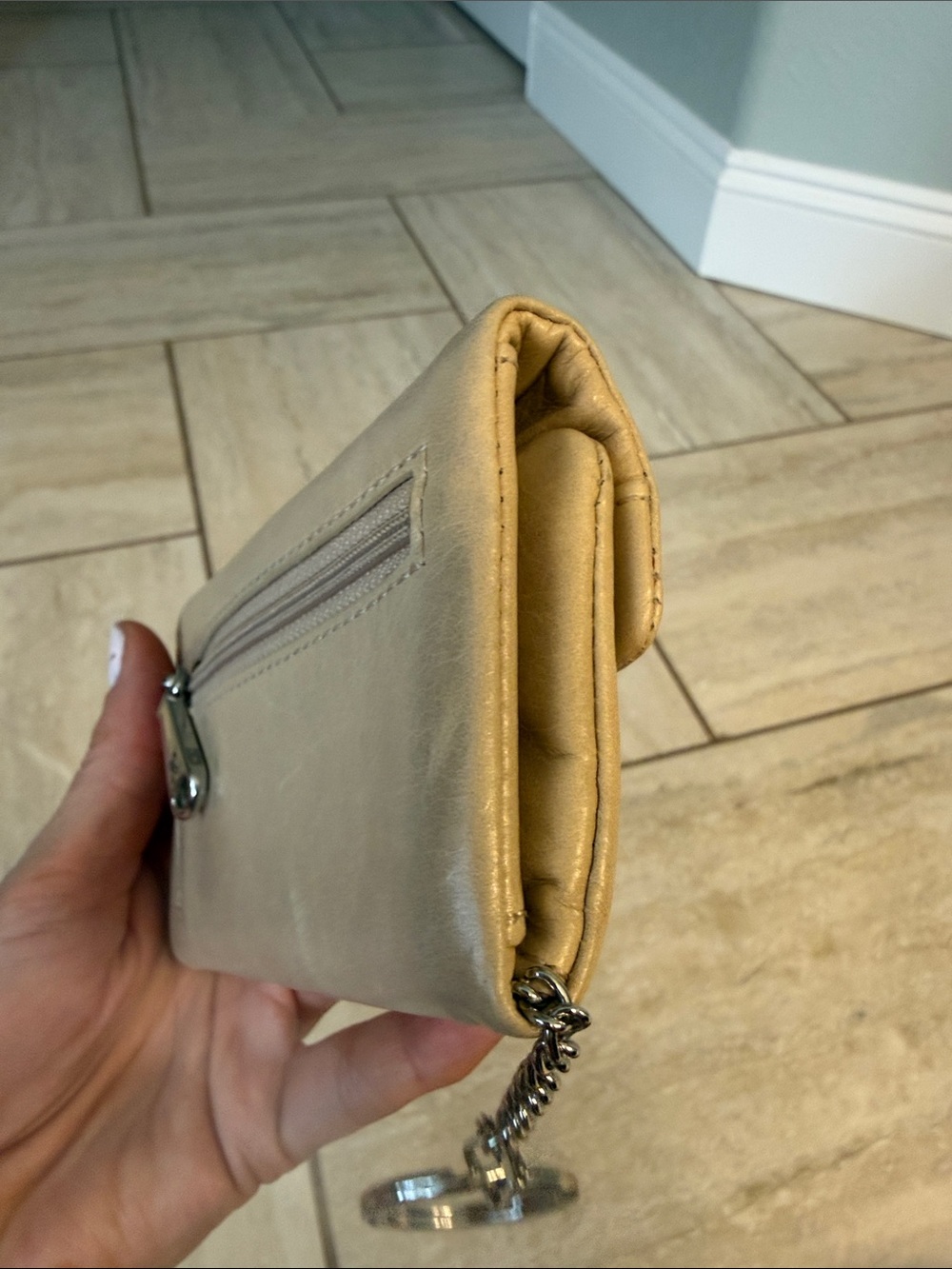 HOBO Lacy Leather Mini Wallet - Picture 6 of 16
